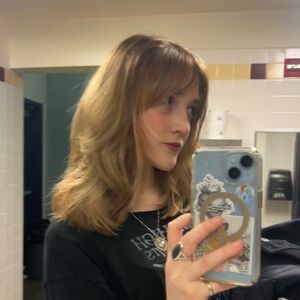 Meet your Posher, Lily